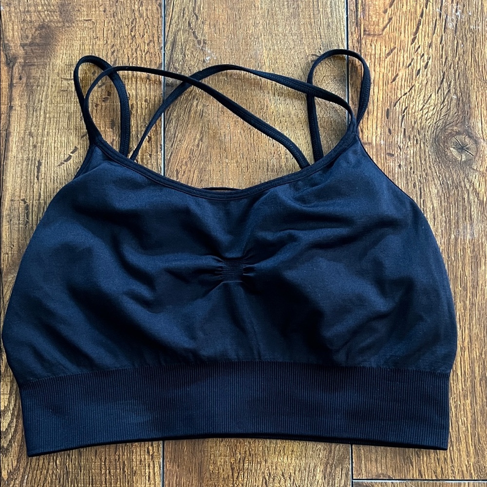 Velocity Black Cross-Back Sports Bra